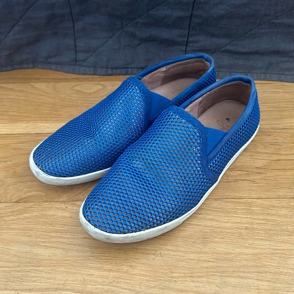 Joie Kidmore Slip-On Sneakers in Blue Mesh size 37 - Picture 1 of 7